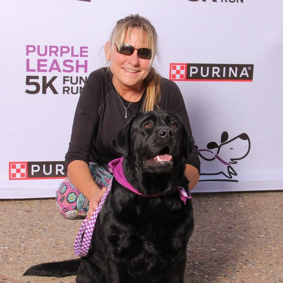 Meet your Posher, Cindy - Picture 5 of 5